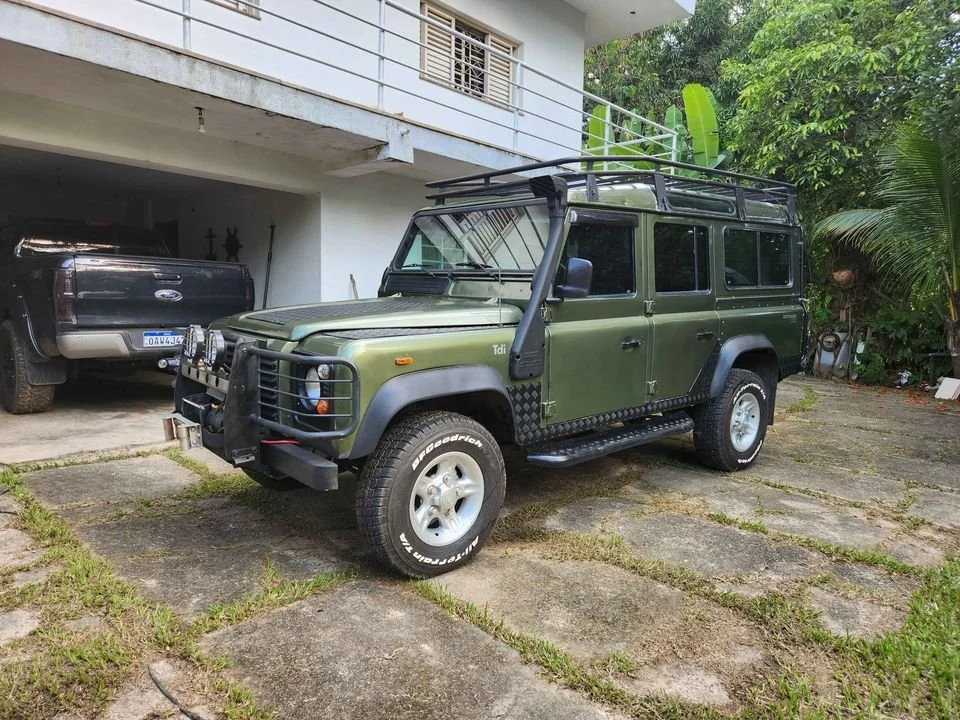 Land Rover Defender 110 1996 — Brazilian Classic Cars